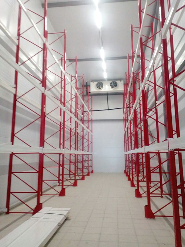 Мясокомбинат оснастил склад-холодильник стеллажным оборудованием в Нижнем Новгороде